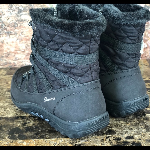 NEW Skechers Women's Relaxed Fit boots - Picture 11 of 14